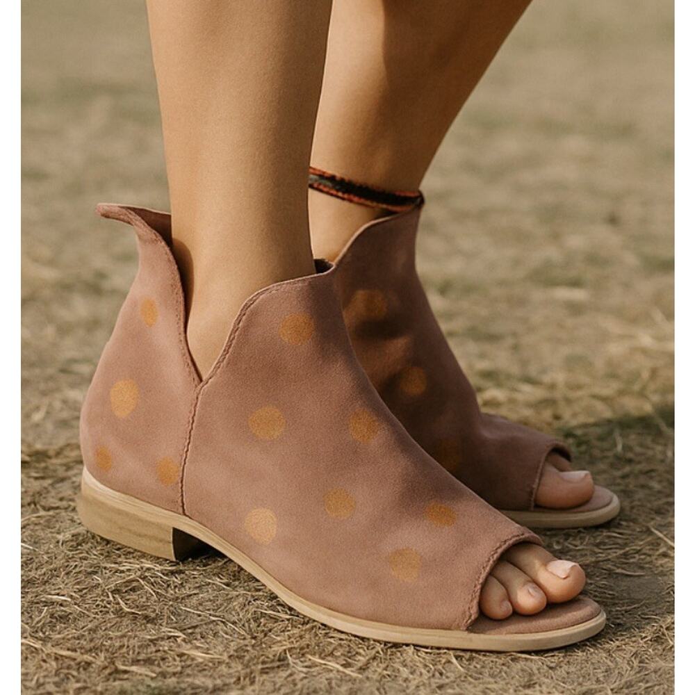 Whimsical Papucei Wing Shoes Summer Boots Art 38 B Blush Rose n Gold US 7.5 to 8